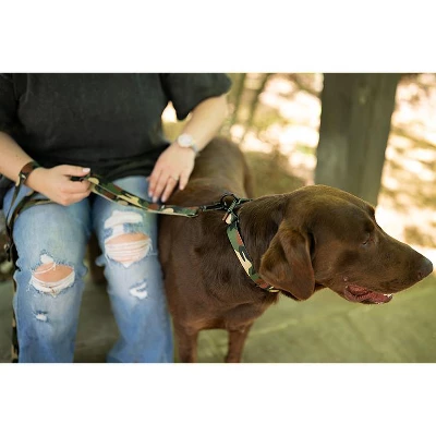 Country Brook Petz Deluxe Woodland Camo HD Dog Leash 5 Country Brook Petz Deluxe Woodland Camo HD Dog Leash - Image 3