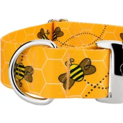 Country Brook Petz 1 1/2 Inch Premium Busy Bee Dog Collar -Pet Shop GUEST f187061b 0578 45ab 928f 7e57f8fd6eb3